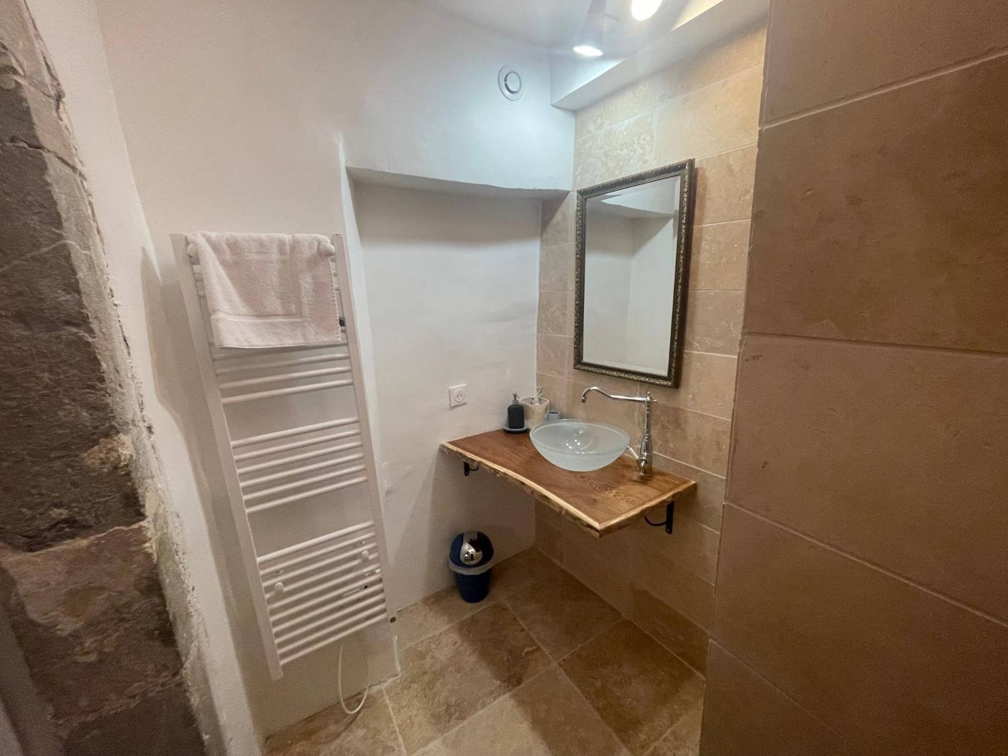 Chateau De Montfroc Bed & Breakfast Bagian luar foto